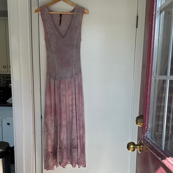 Chic Mauve Sleeveless Maxi Dress - Picture 3 of 6